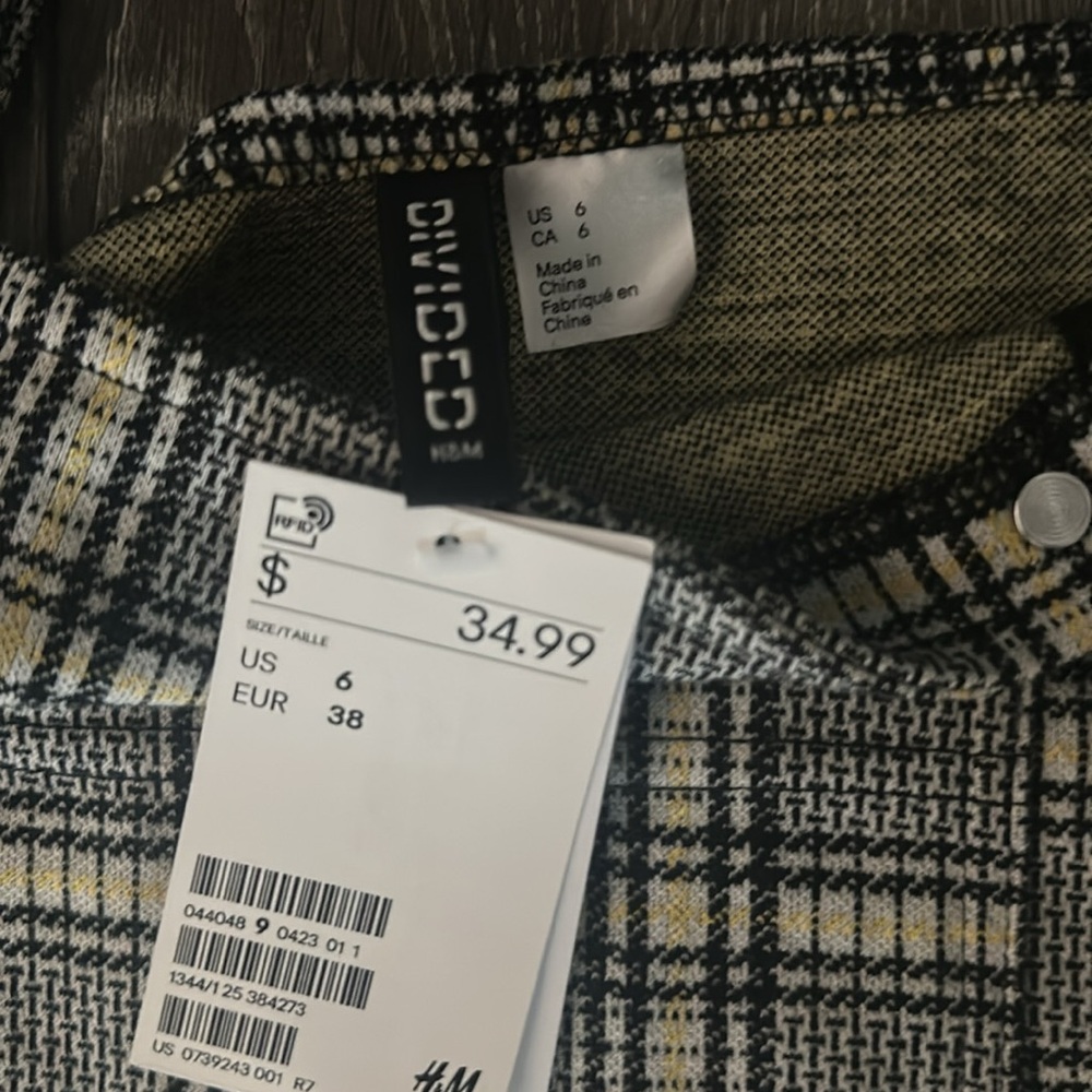 H&M DIVIDED plaid overall dress - Picture 5 of 5